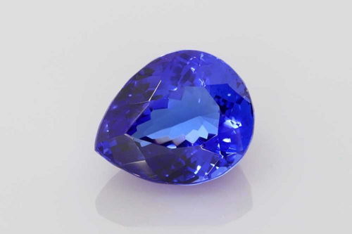 7.97 carat BLUE Pear Tanzanite (1)