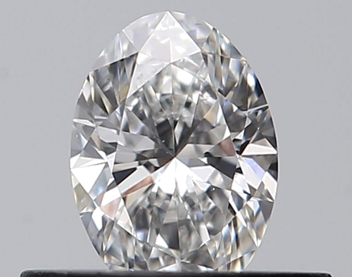 0.36 carat E-VS1 Natūralus Oval Deimantas (1)