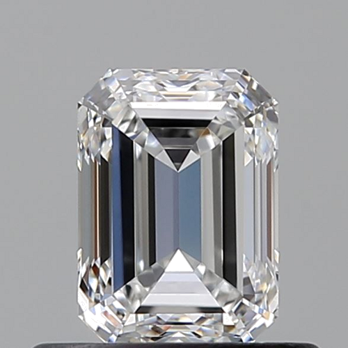 0.63 carat E-VVS1 Natūralus Emerald Deimantas (1)