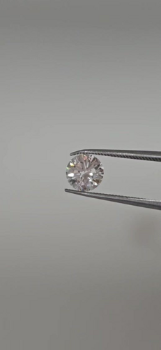 0.57 carat F-VVS2 Excellent cut Natūralus Round Deimantas (1)