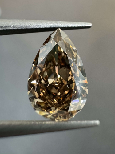 1.2 carat Fancy Dark Orangey Brown-VVS2 Natūralus Pear Deimantas (1)