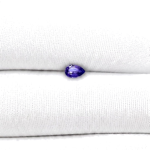 0.59 carat BLUE Pear Safyras (1)