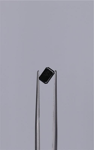 0.67 carat Fancy Black-VVS2 Natūralus Emerald Deimantas (1)