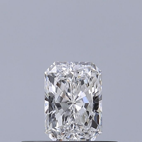 0.3 carat D-VVS1 Natūralus Radiant Deimantas (1)