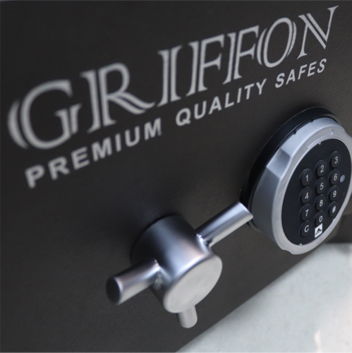 Burglar-proof and fireproof safe Class I with e-lock CLE III.37.E (160 kg) (3)