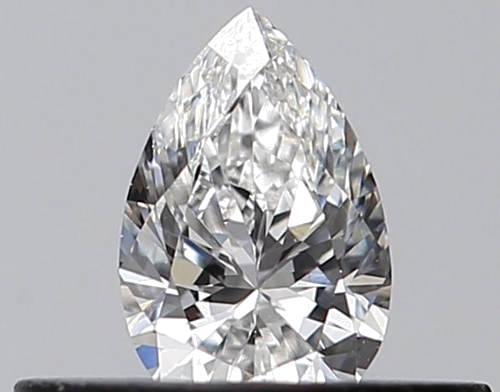 0.24 carat E-VS1 Natūralus Pear Deimantas (1)