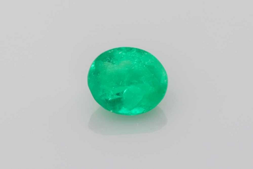 1.67 carat GREEN Oval Smaragdas (1)