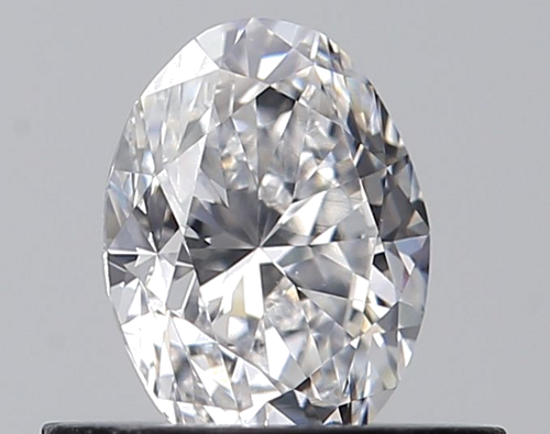 0.5 carat D-VVS2 Natūralus Oval Deimantas (1)