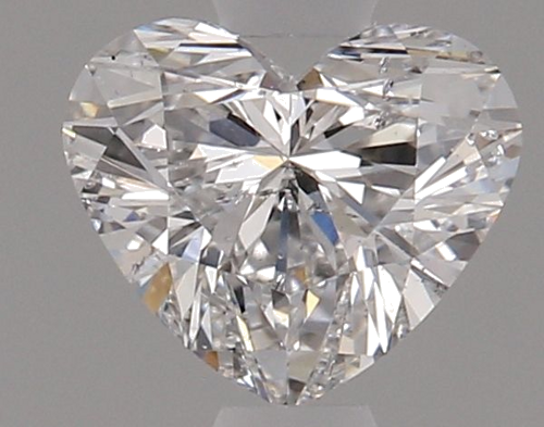 0.7 carat D-SI2 Natūralus Heart Deimantas (1)
