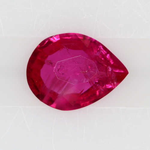 0.58 carat RED Pear Rubinas (1)