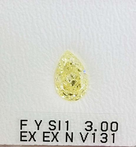 3.0 carat Fancy Yellow-SI1 Natūralus Pear Deimantas (1)