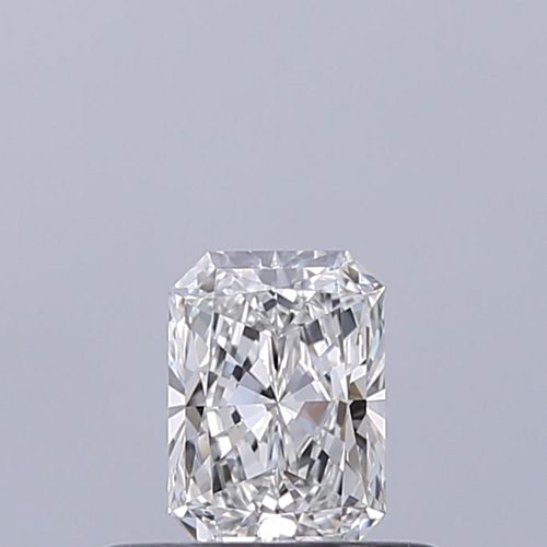0.32 carat E-IF Natūralus Radiant Deimantas (1)