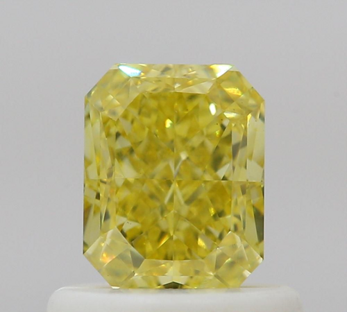 0.63 carat Fancy Intense Yellow-VS2 Natūralus Radiant Deimantas (1)