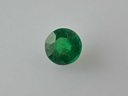 0.48 carat GREEN Round Smaragdas (1)