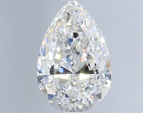 0.7 carat F-SI1 Natūralus Pear Deimantas (1)