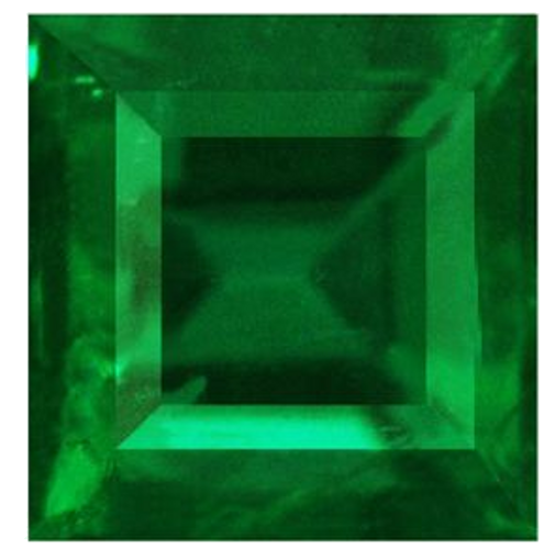 0.56 carat GREEN Square Smaragdas (1)