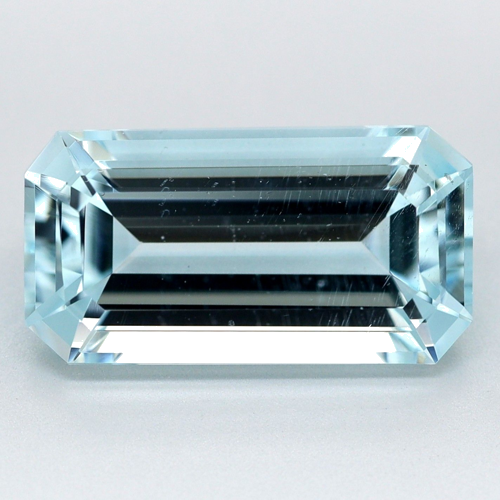3.43 carat BLUE Emerald Aquamarine (1)