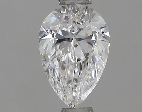 0.6 carat D-SI1 Natūralus Pear Deimantas (1)