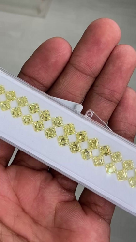 0.5 carat Fancy Yellow-VS1 Natūralus Asscher Deimantas (1)