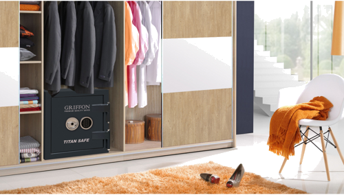 Uguns un ielaušanās drošs seifs Griffon CL II.50.E (110 kg) (4)