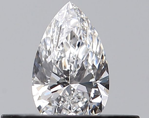 0.24 carat D-VVS2 Natūralus Pear Deimantas (1)