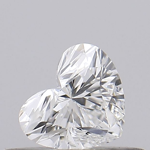 0.25 carat G-VVS2 Natūralus Heart Deimantas (1)