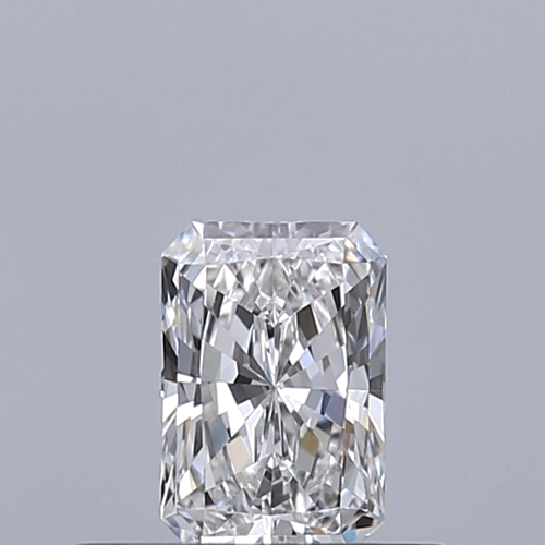 0.33 carat E-VVS2 Natūralus Radiant Deimantas (1)