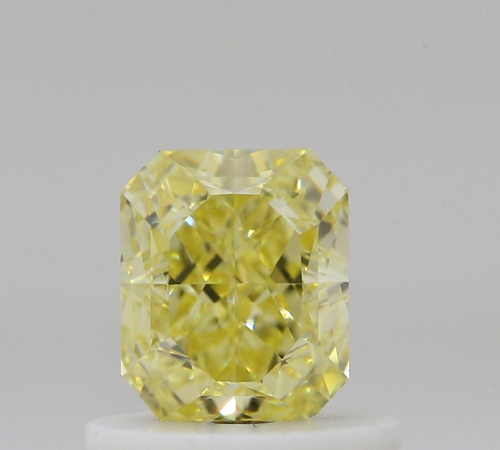 0.63 carat Fancy Intense Yellow-VS2 Natūralus Radiant Deimantas (1)