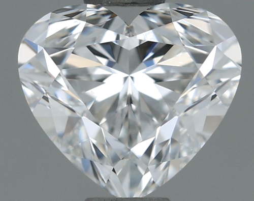 0.6 carat E-VS1 Natūralus Heart Deimantas (1)