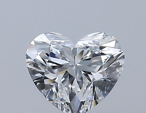 0.54 carat E-VS1 Natūralus Heart Deimantas (1)