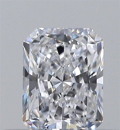 0.32 carat D-VVS1 Natūralus Radiant Deimantas (1)