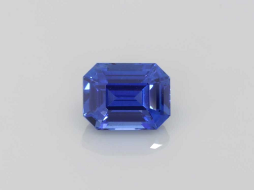 1.45 carat BLUE Emerald Safyras (1)
