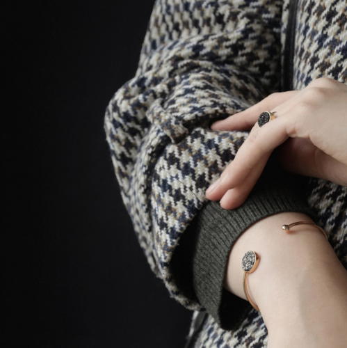 Auksinė apyrankė su juodu deimantu ir kvarco drūza ROCK&ROLL (6)