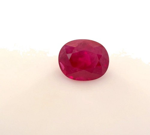 0.66 carat RED Oval Rubinas (1)
