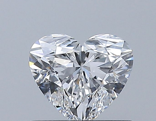 0.57 carat E-VS1 Natūralus Heart Deimantas (1)