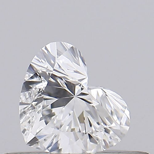 0.25 carat E-VS2 Natūralus Heart Deimantas (1)