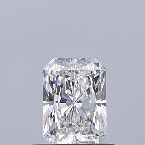 0.44 carat E-VVS1 Natūralus Radiant Deimantas (1)