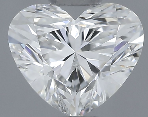 0.6 carat E-VVS2 Natūralus Heart Deimantas (1)