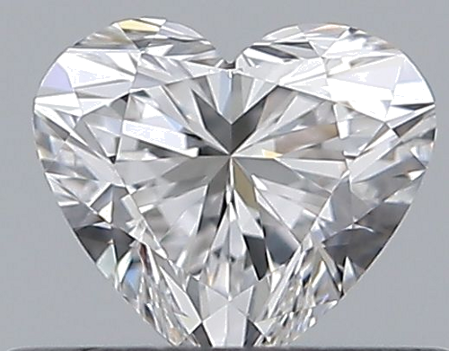 0.33 carat E-VVS1 Natūralus Heart Deimantas (1)