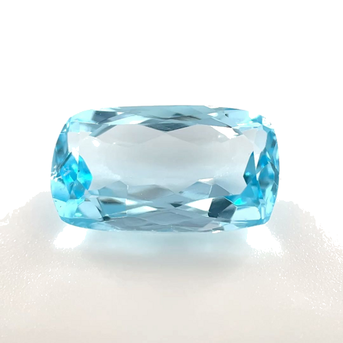 7.9 carat BLUE Cushion Topaz (1)