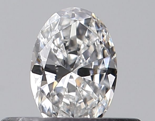 0.23 carat E-VVS2 Natūralus Oval Deimantas (1)