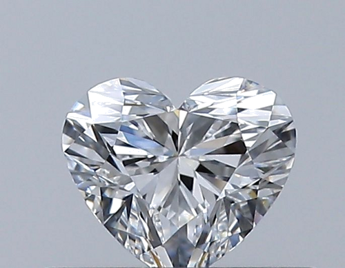 0.33 carat E-VVS2 Natūralus Heart Deimantas (1)