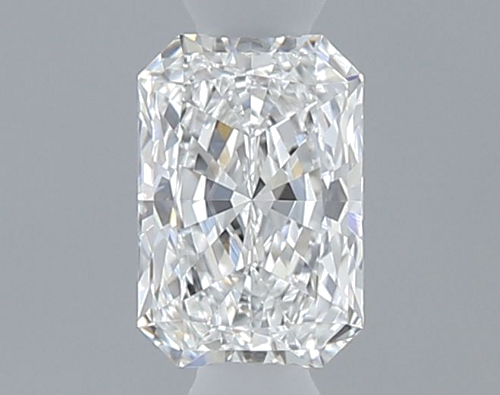 0.3 carat E-VVS2 Natūralus Radiant Deimantas (1)