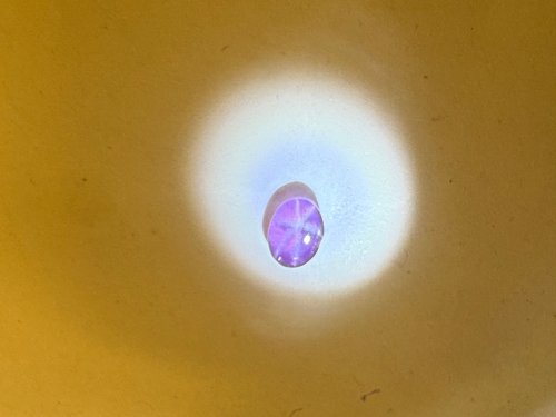 1.9 carat PINK CABOCHON cut Oval Safyras (1)