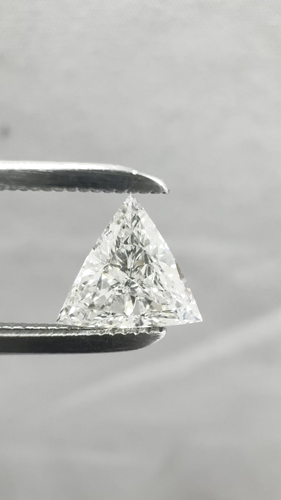 0.51 carat I-VS2 Natūralus Triangular Deimantas (1)