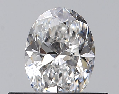 0.43 carat E-VS1 Natūralus Oval Deimantas (1)