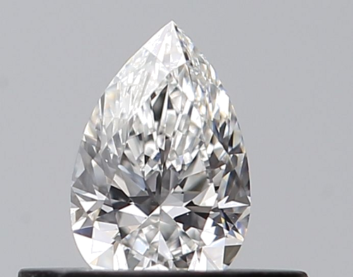 0.3 carat E-VVS2 Natūralus Pear Deimantas (1)