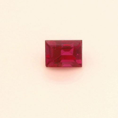 0.36 carat RED Baguette Rubinas (1)
