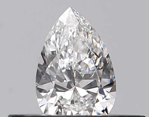 0.24 carat E-VVS1 Natūralus Pear Deimantas (1)