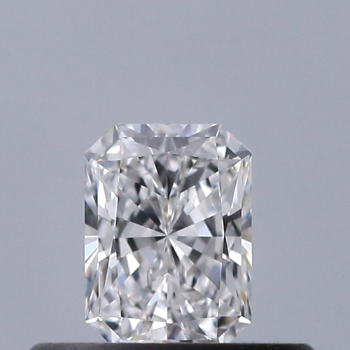 0.3 carat D-VVS1 Natūralus Radiant Deimantas (1)